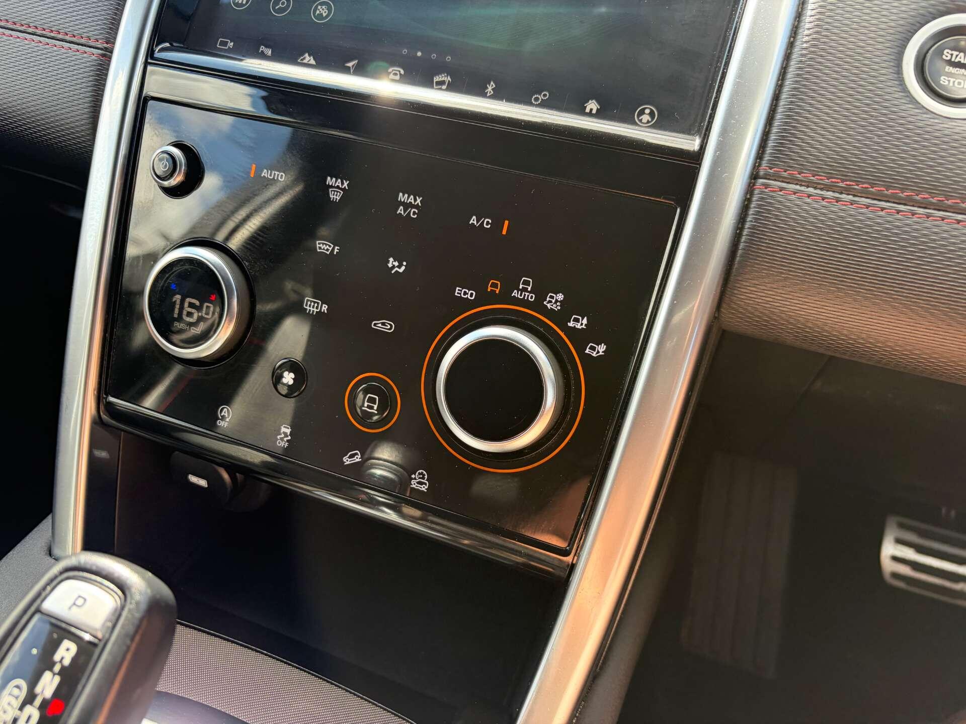 Land Rover Discovery Sport view 46