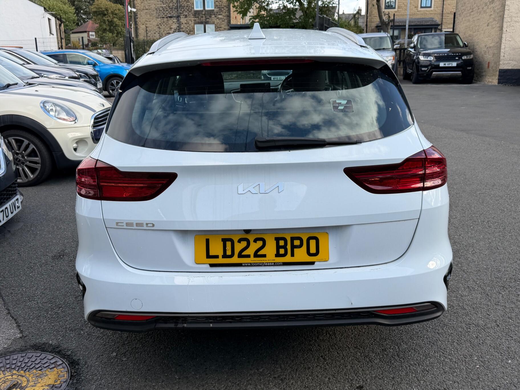 Kia Ceed view 6