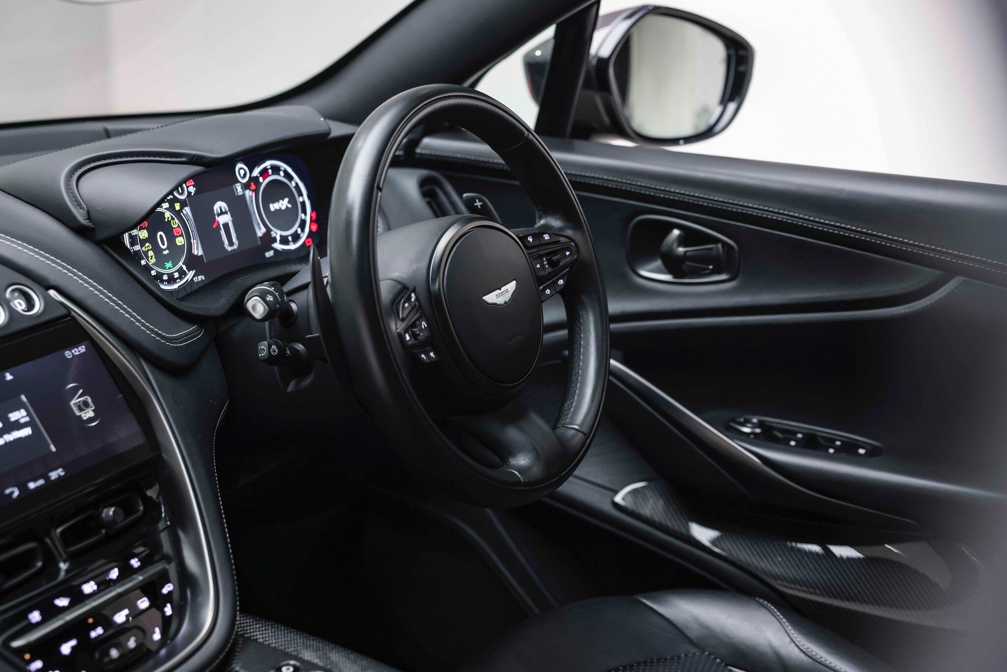 Aston Martin DBX view 45