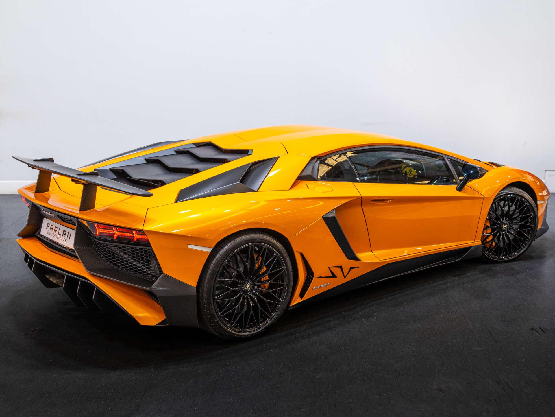 Lamborghini Aventador view 6