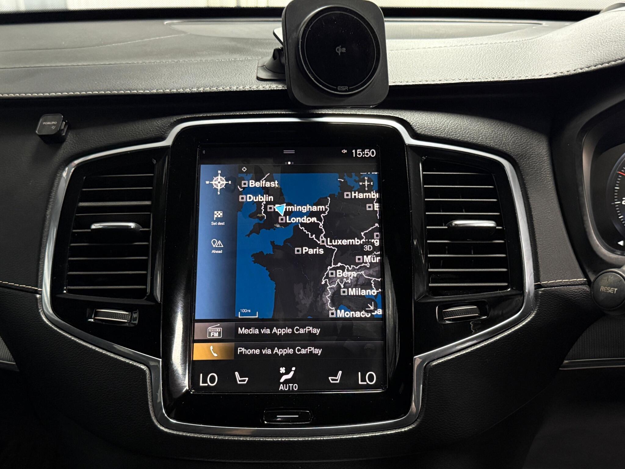 Volvo XC90 view 38