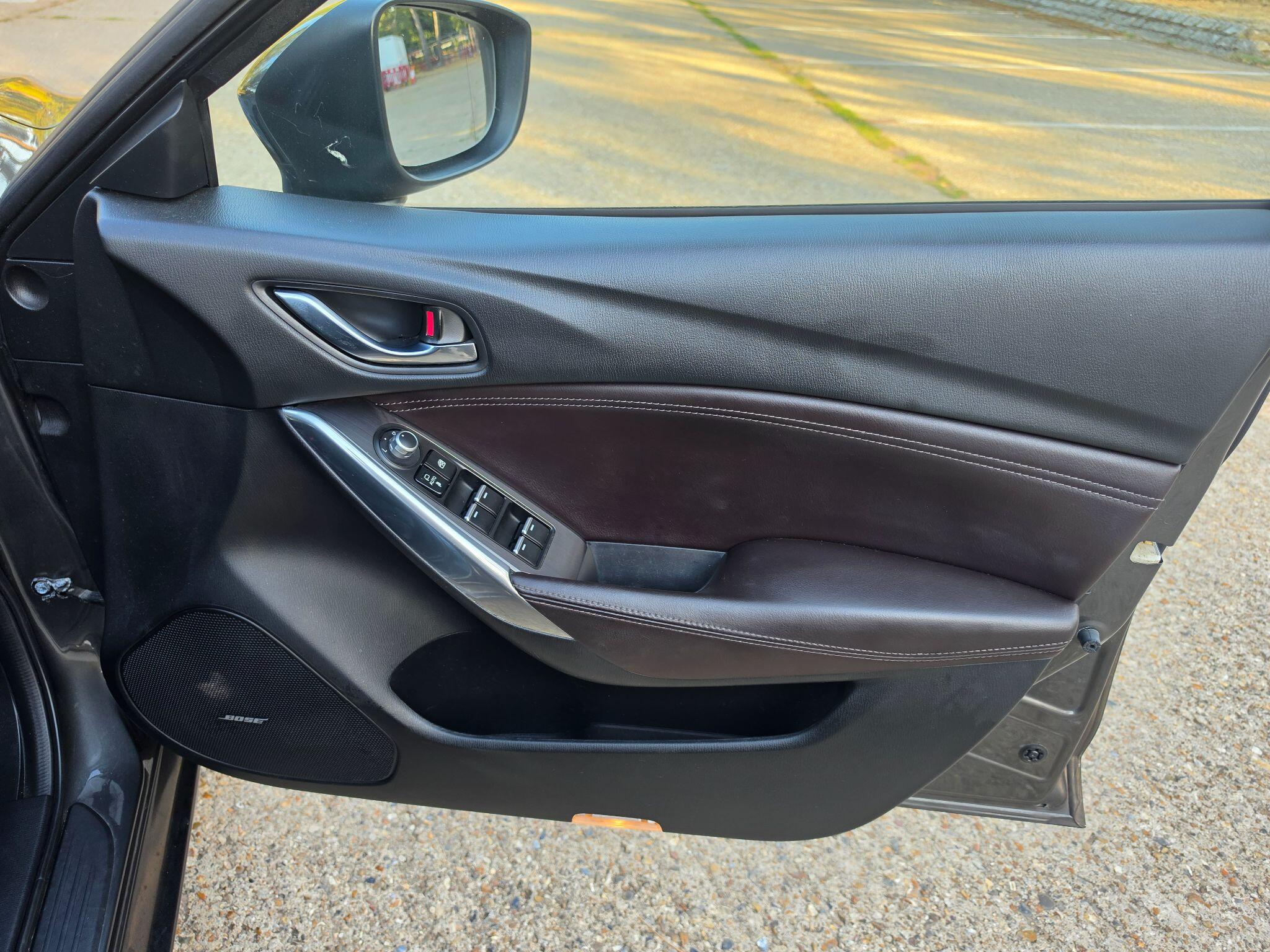 Mazda Mazda6 view 17
