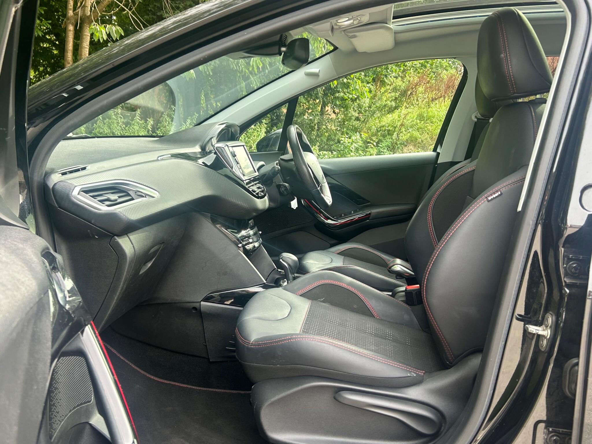 Peugeot 2008 view 48