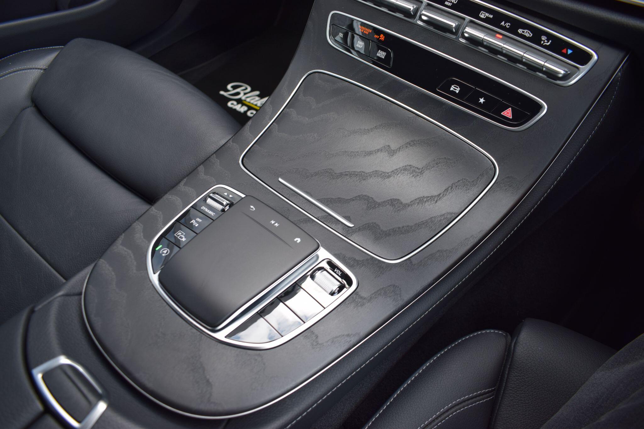 Mercedes-Benz E-Class view 19