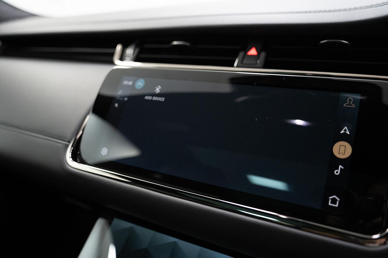 Land Rover Range Rover Evoque view 21