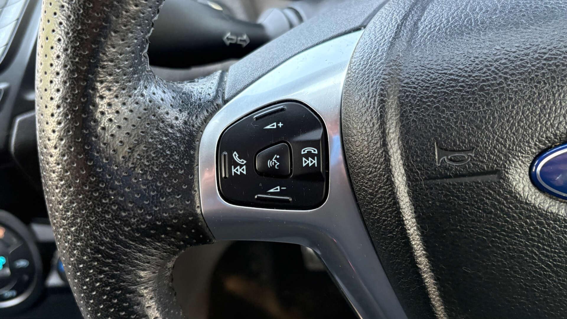 Ford Fiesta view 17