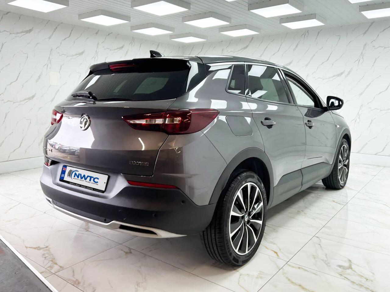 Vauxhall Grandland X view 11