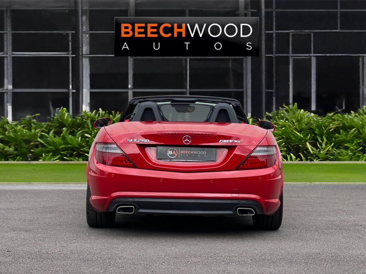 Mercedes-Benz SLK view 4