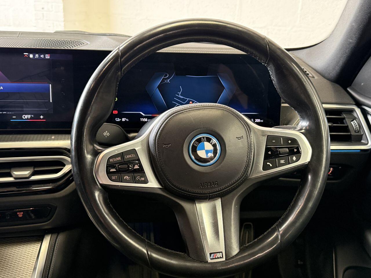 BMW I4 view 36