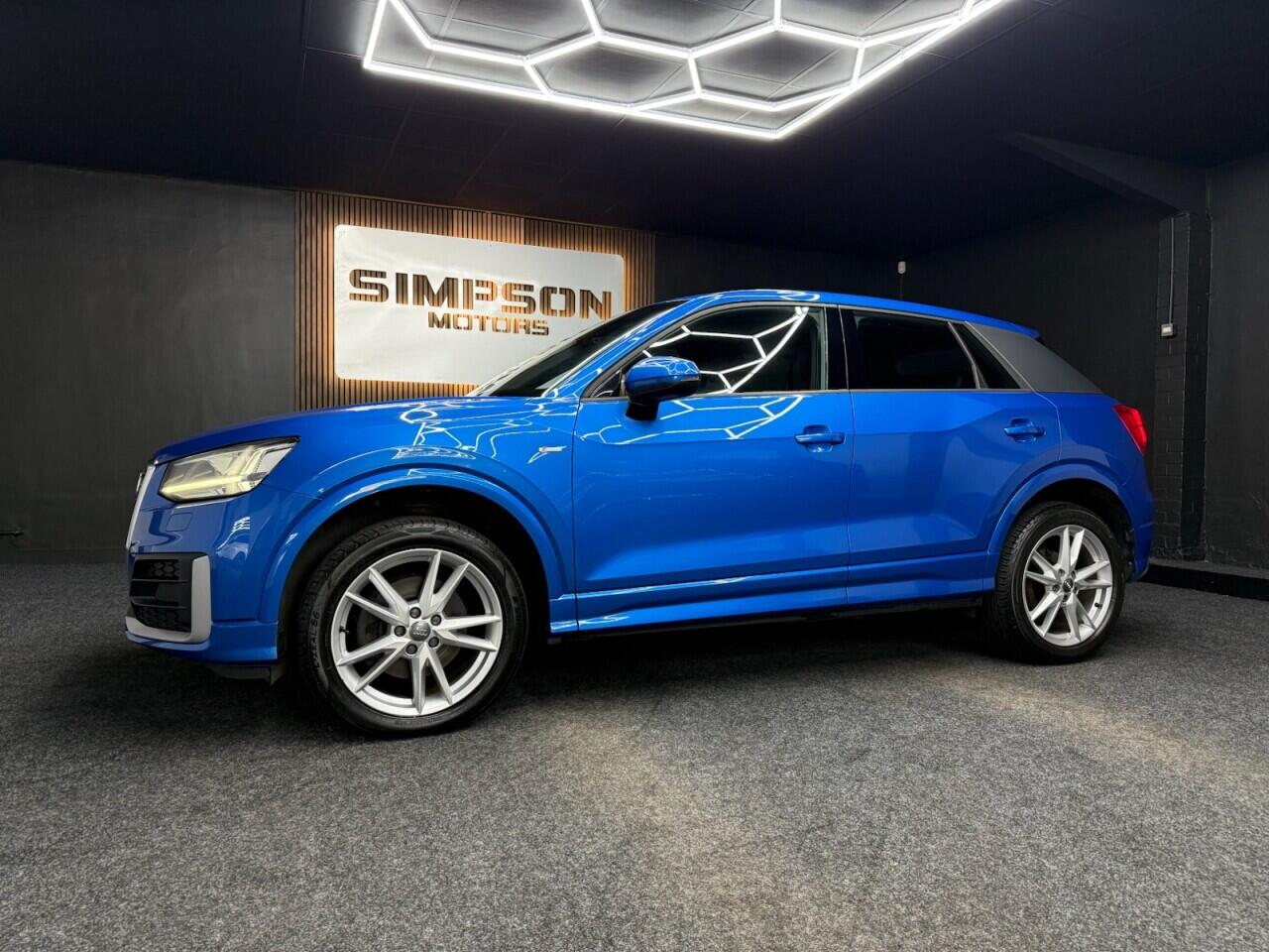 Audi Q2 view 3