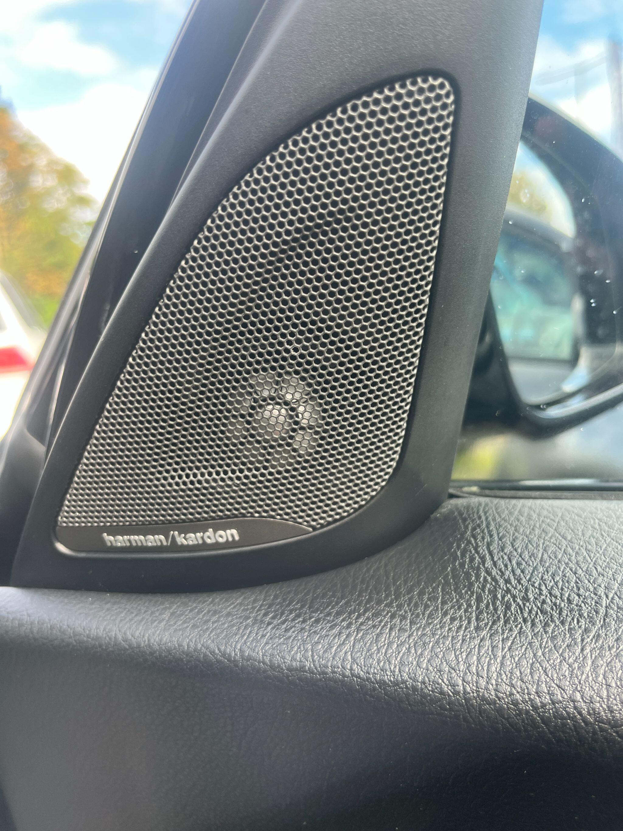 BMW 1 Series view 28