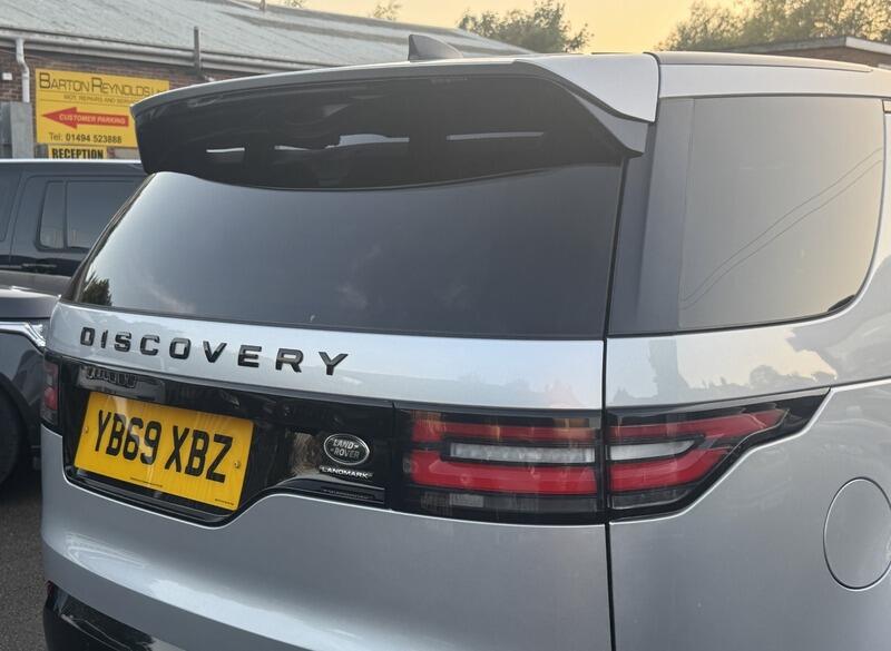 Land Rover Discovery 3 view 18