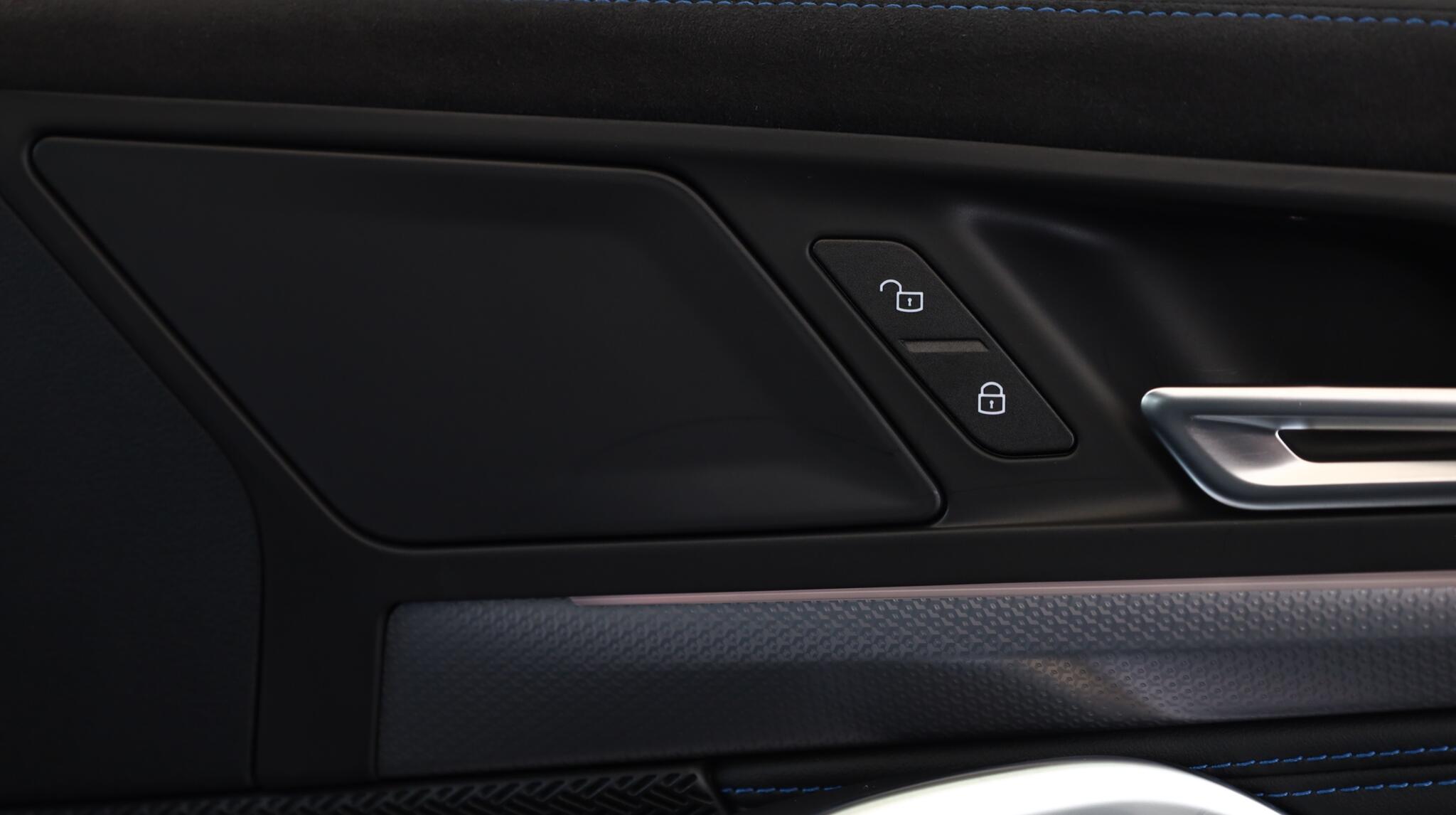 BMW X2 view 20