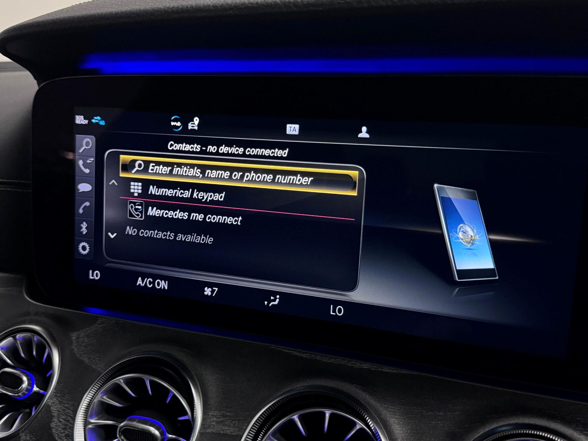 Mercedes-Benz CLS view 44