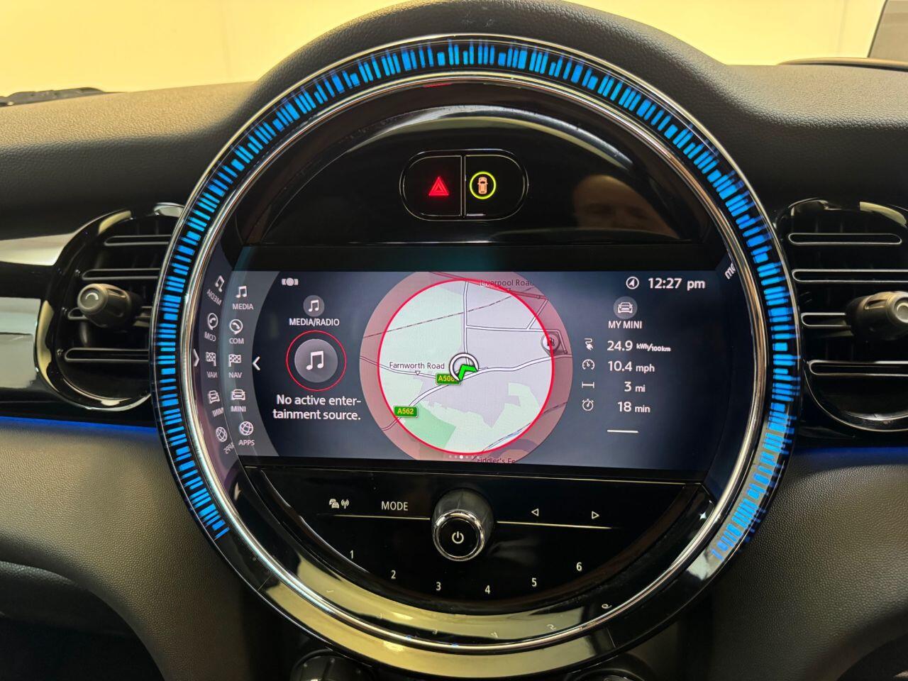 Mini Electric Hatch view 74