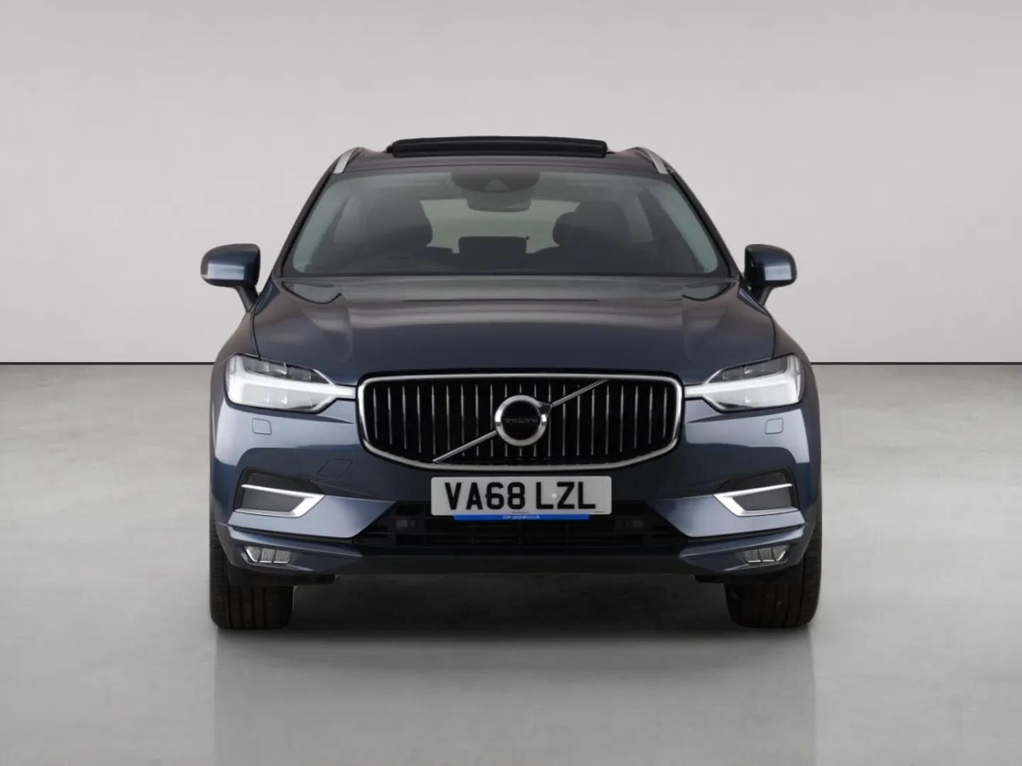 Volvo XC60 view 5