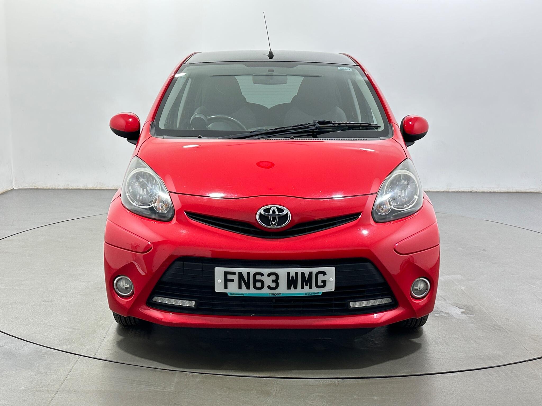 Toyota Aygo view 3