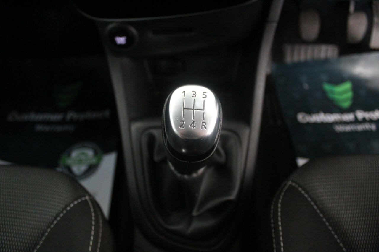 Renault Clio view 39