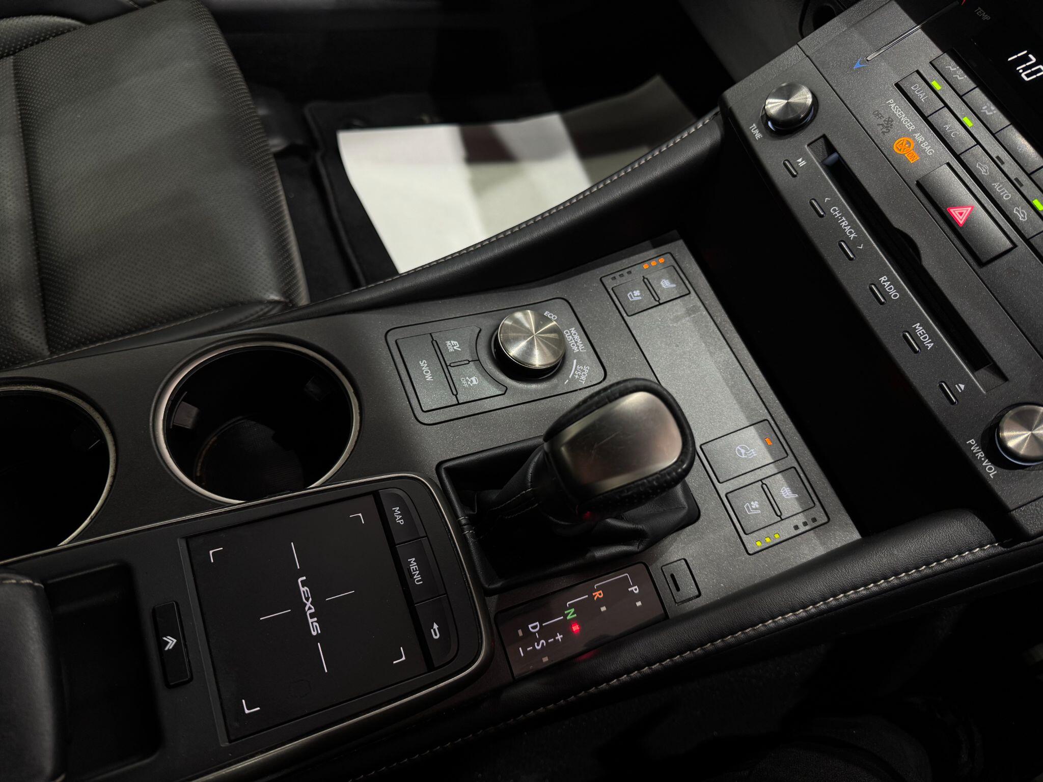 Lexus RC view 41
