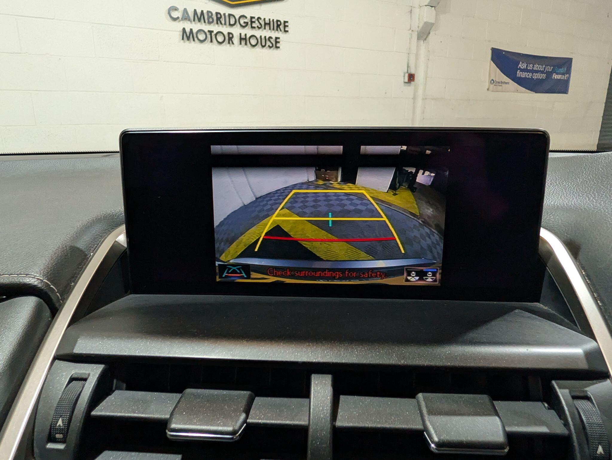 Lexus NX view 5
