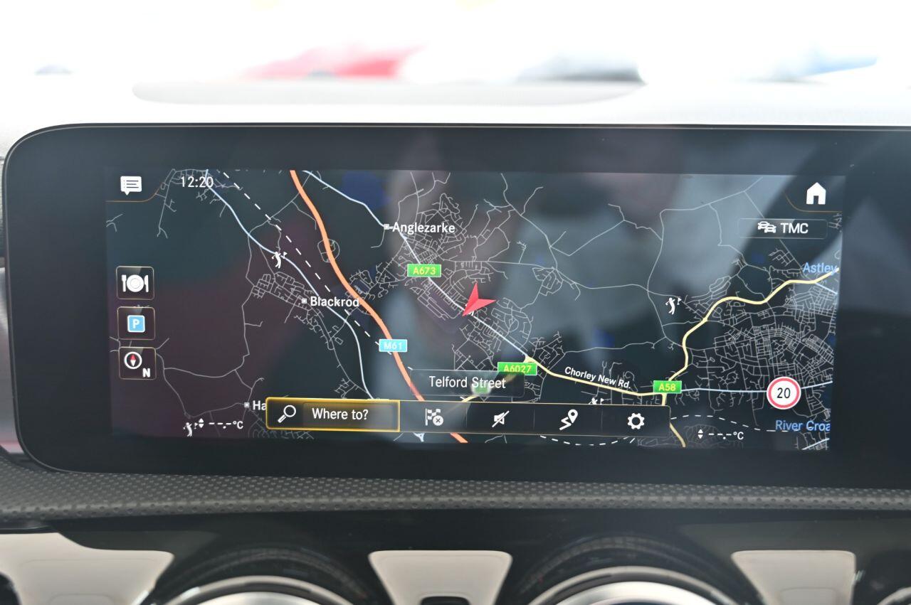 Mercedes-Benz Cla view 30