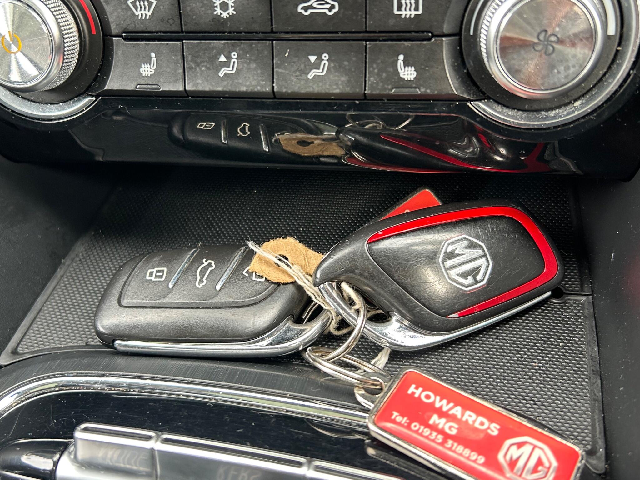 MG ZS view 18