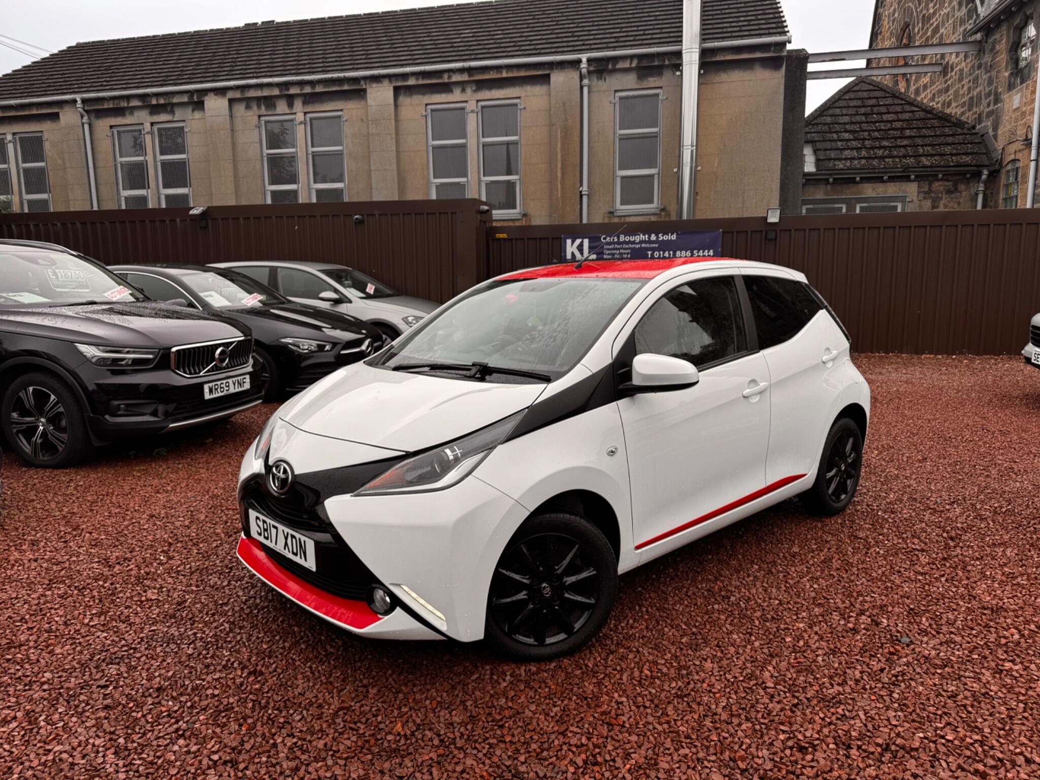 Toyota Aygo view 3