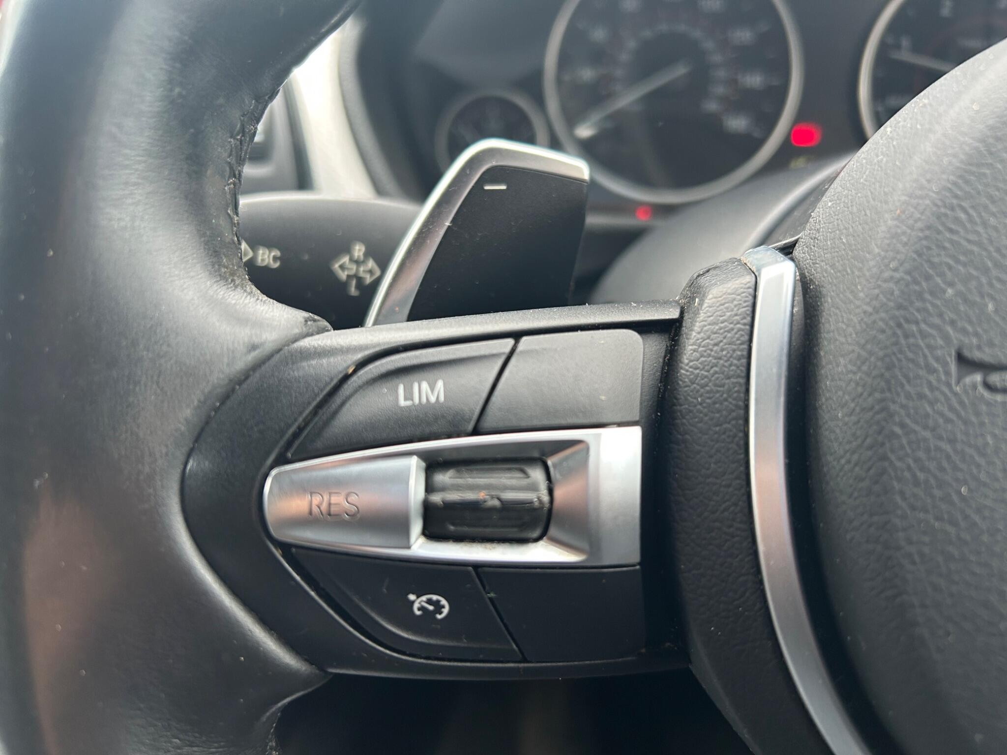 BMW 4 Series view 42