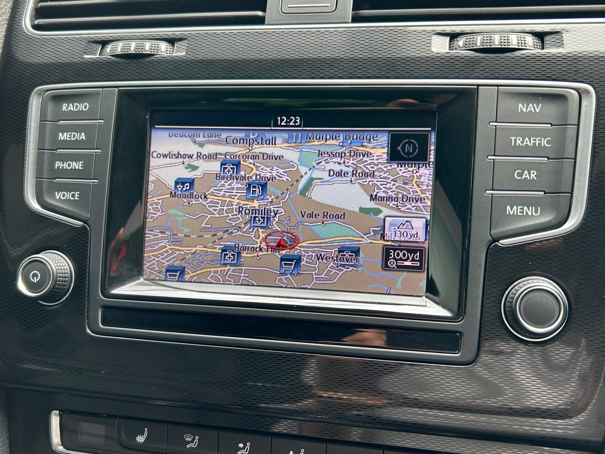 Volkswagen Golf view 29
