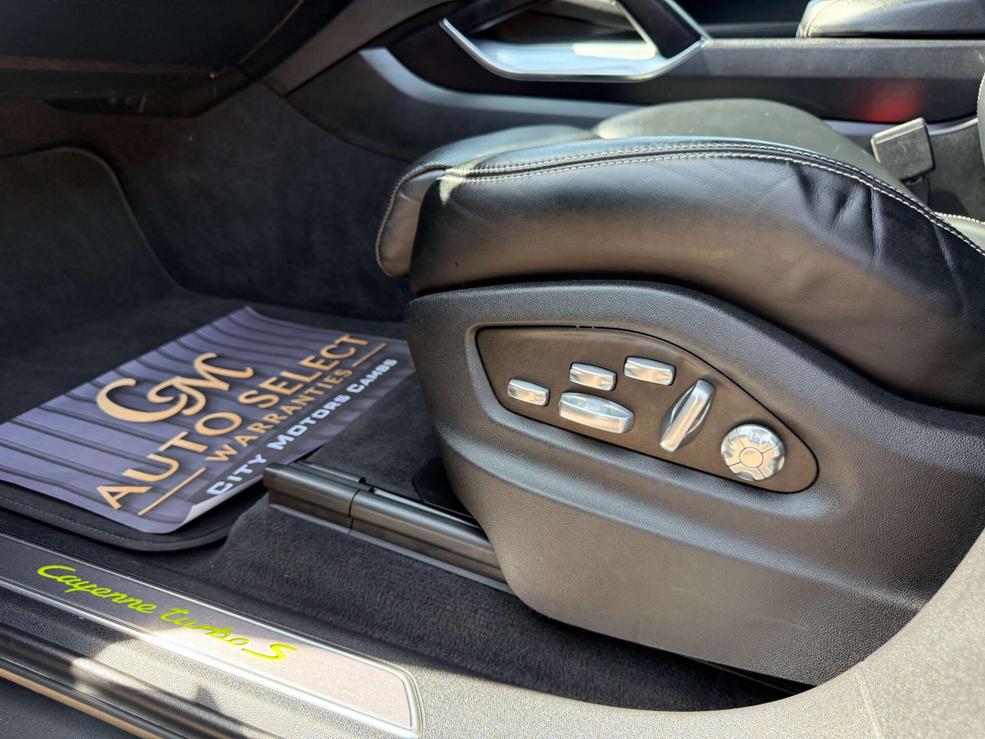 Porsche Cayenne view 81