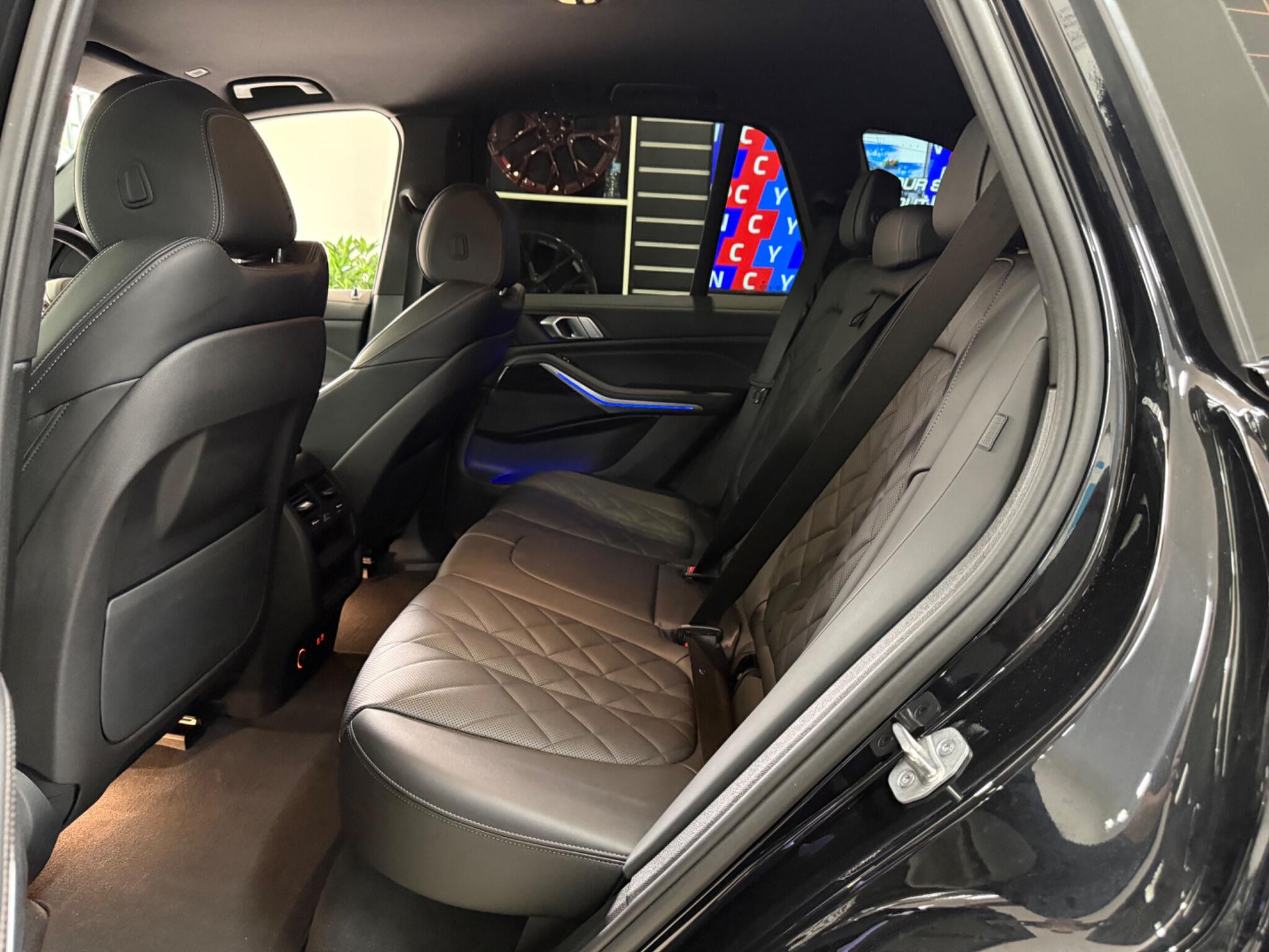 BMW X5 view 50