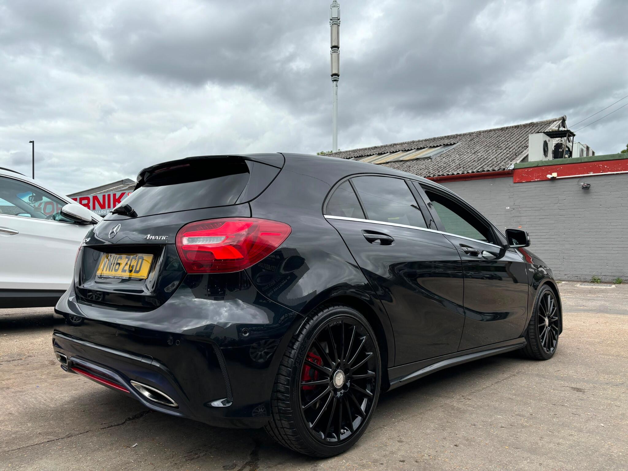 Mercedes-Benz A-Class view 9