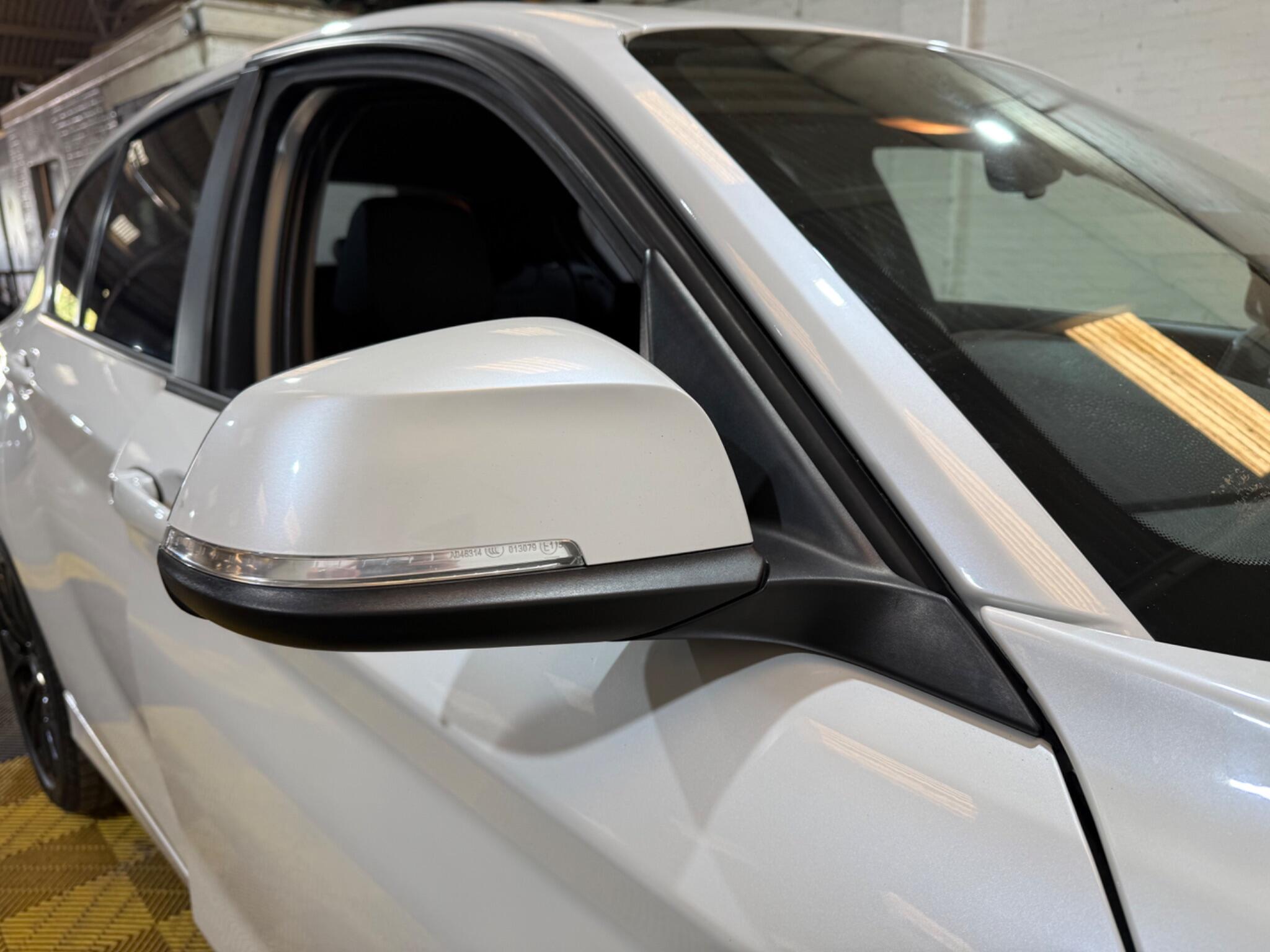 BMW 1 Series view 50