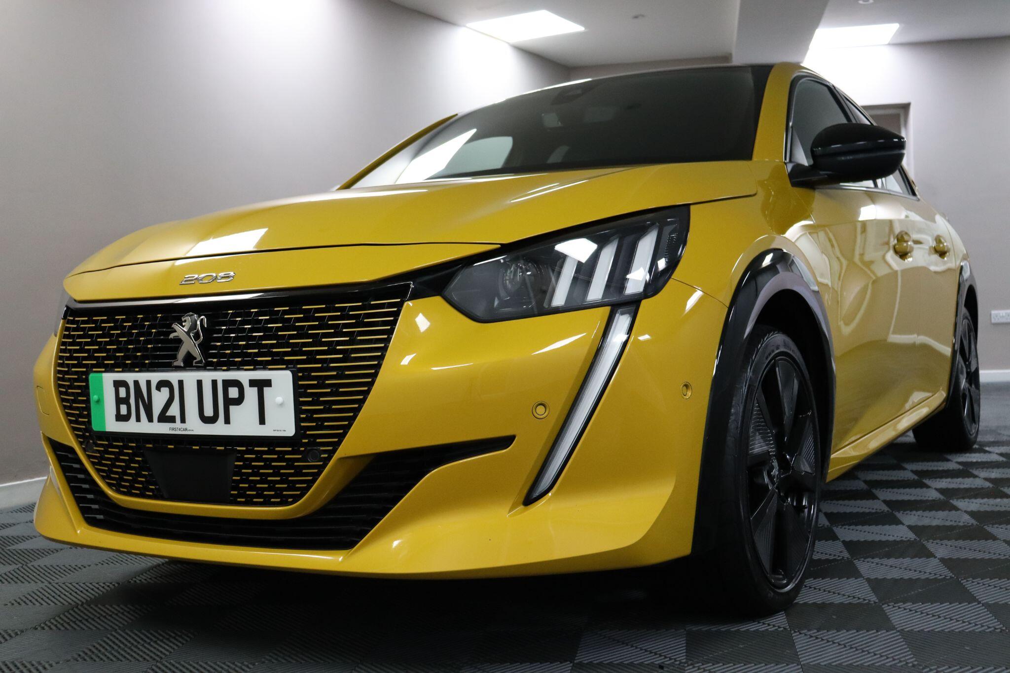 Peugeot E-208 view 29