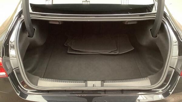 Mercedes-Benz Cla view 9