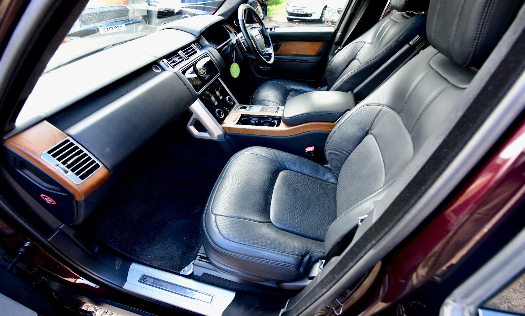 Land Rover Range Rover view 68
