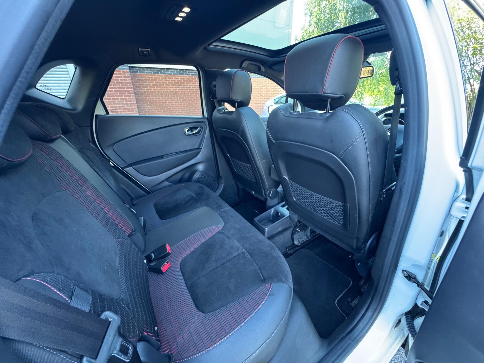 Renault Captur view 26