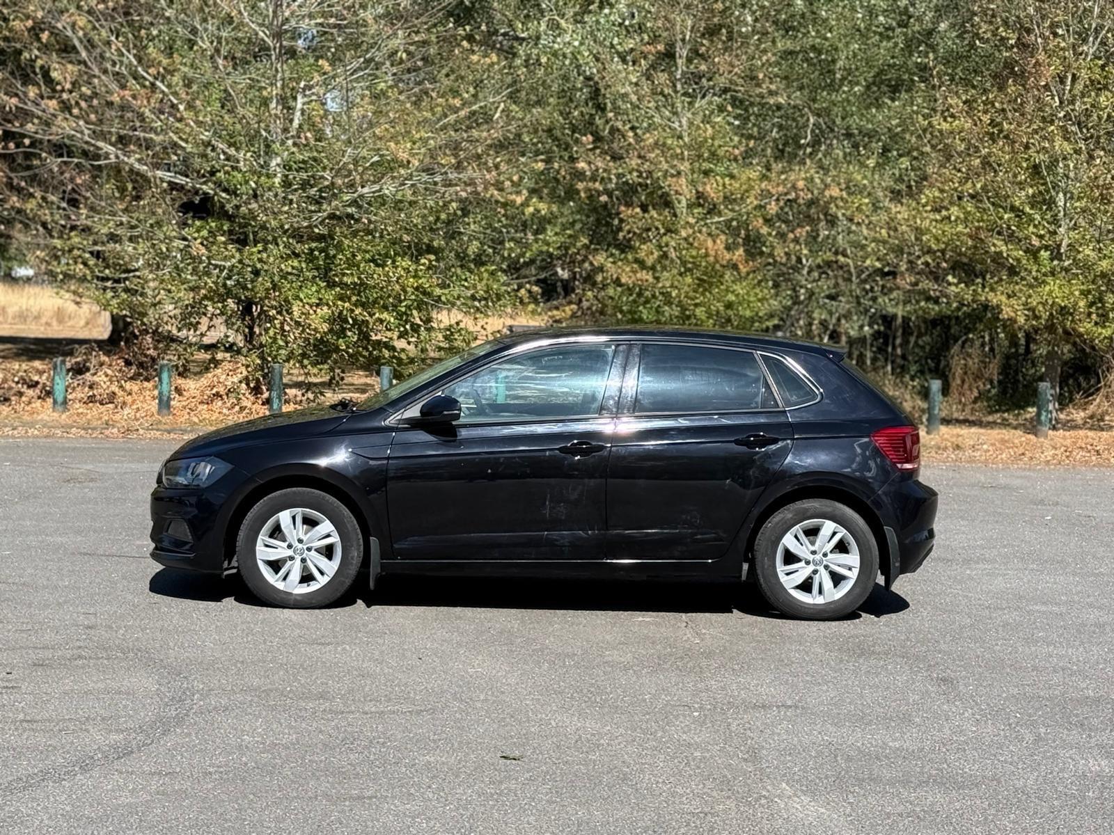 Volkswagen Polo view 8
