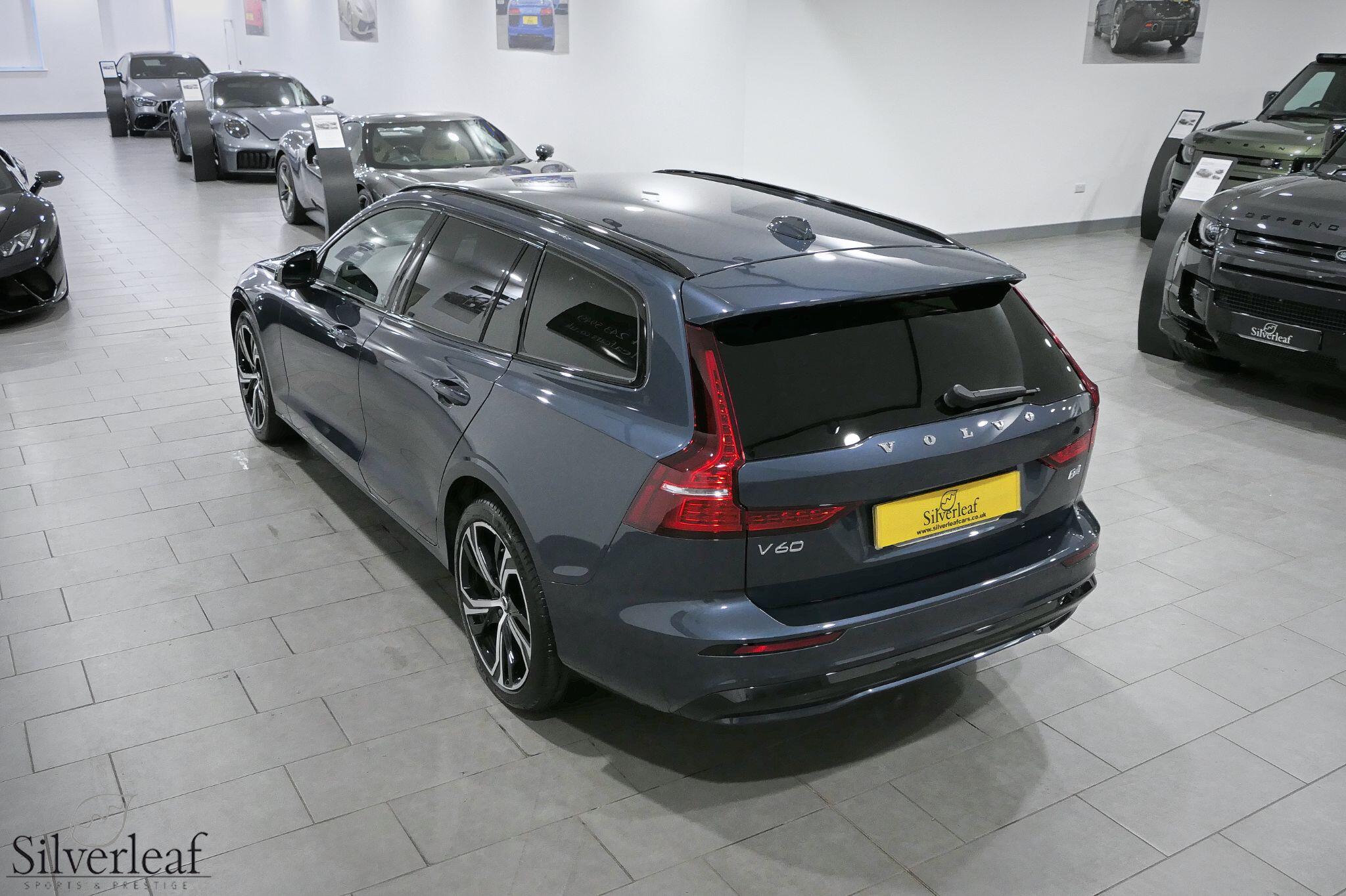 Volvo V60 view 40