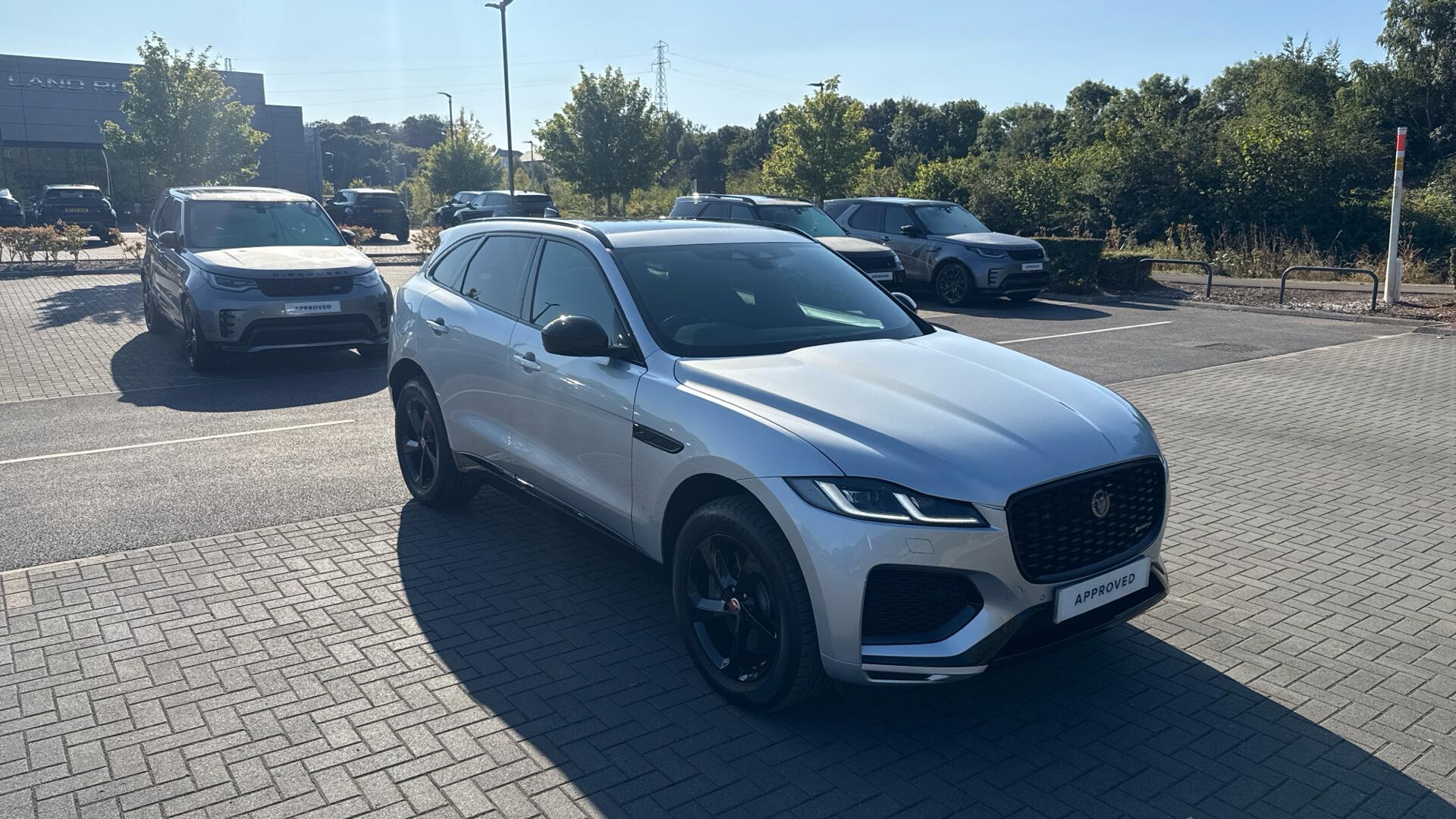Jaguar F-Pace view 27