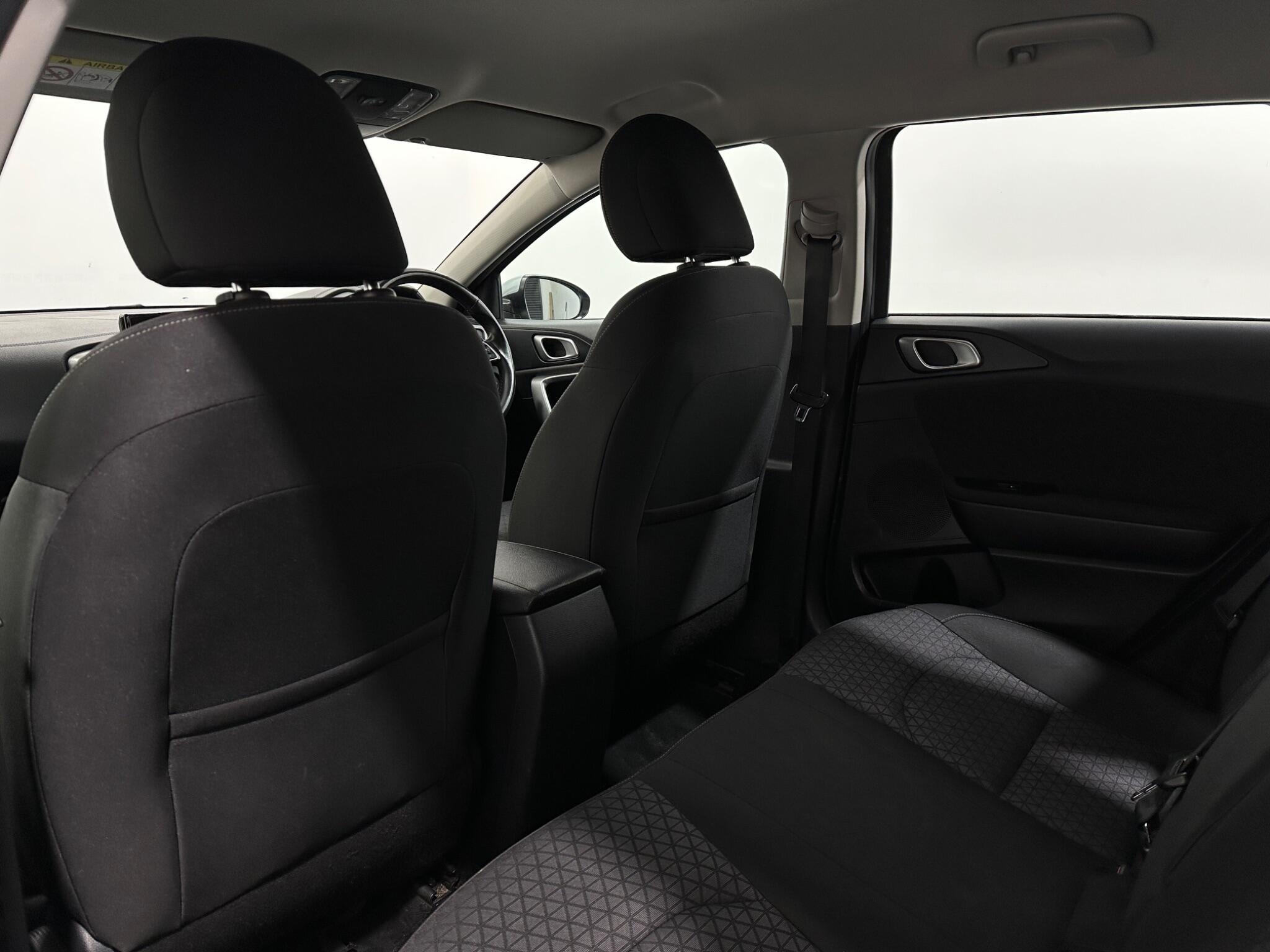 Kia Ceed view 37