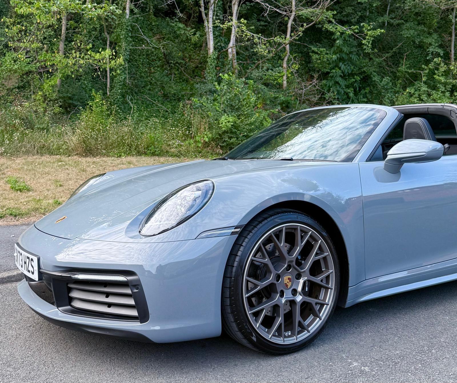 Porsche 911 view 58