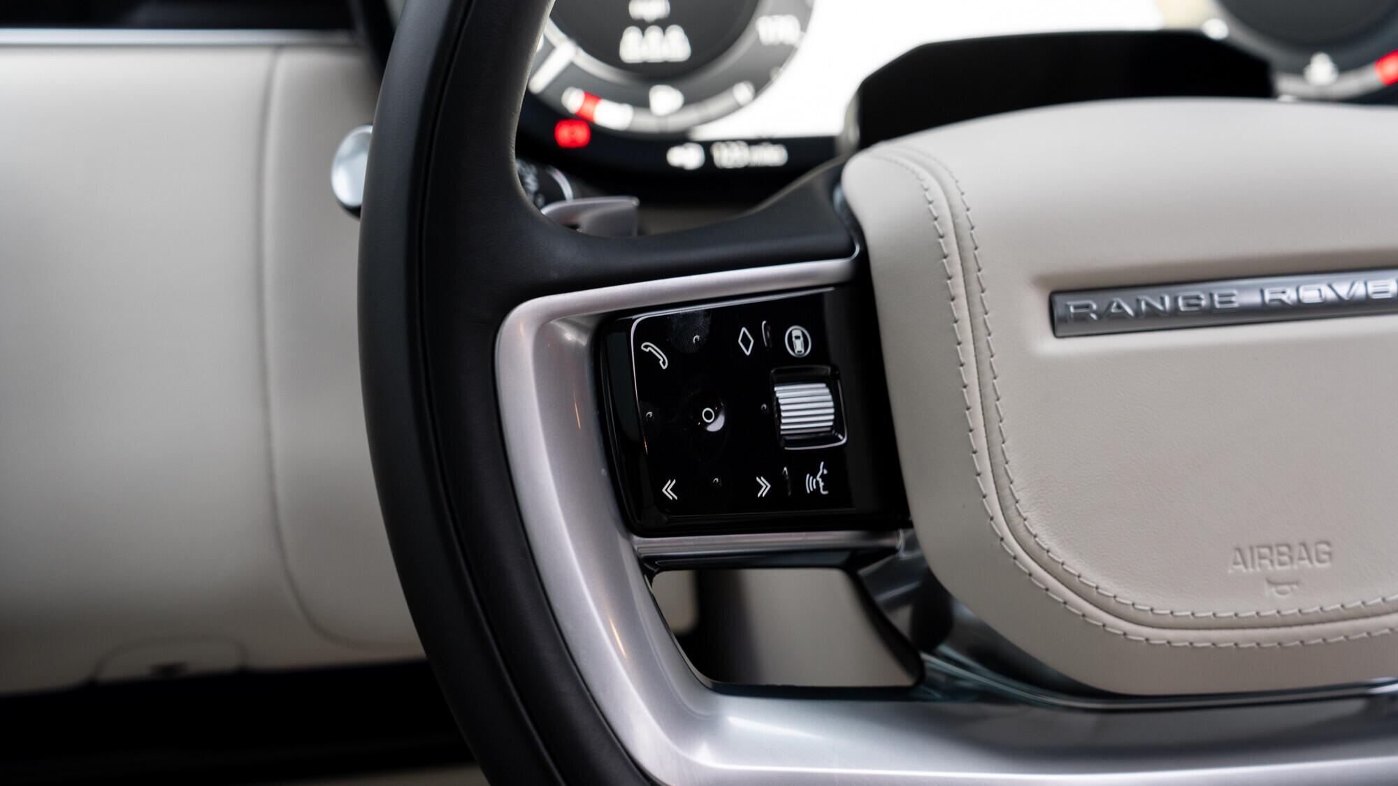 Land Rover Range Rover view 22