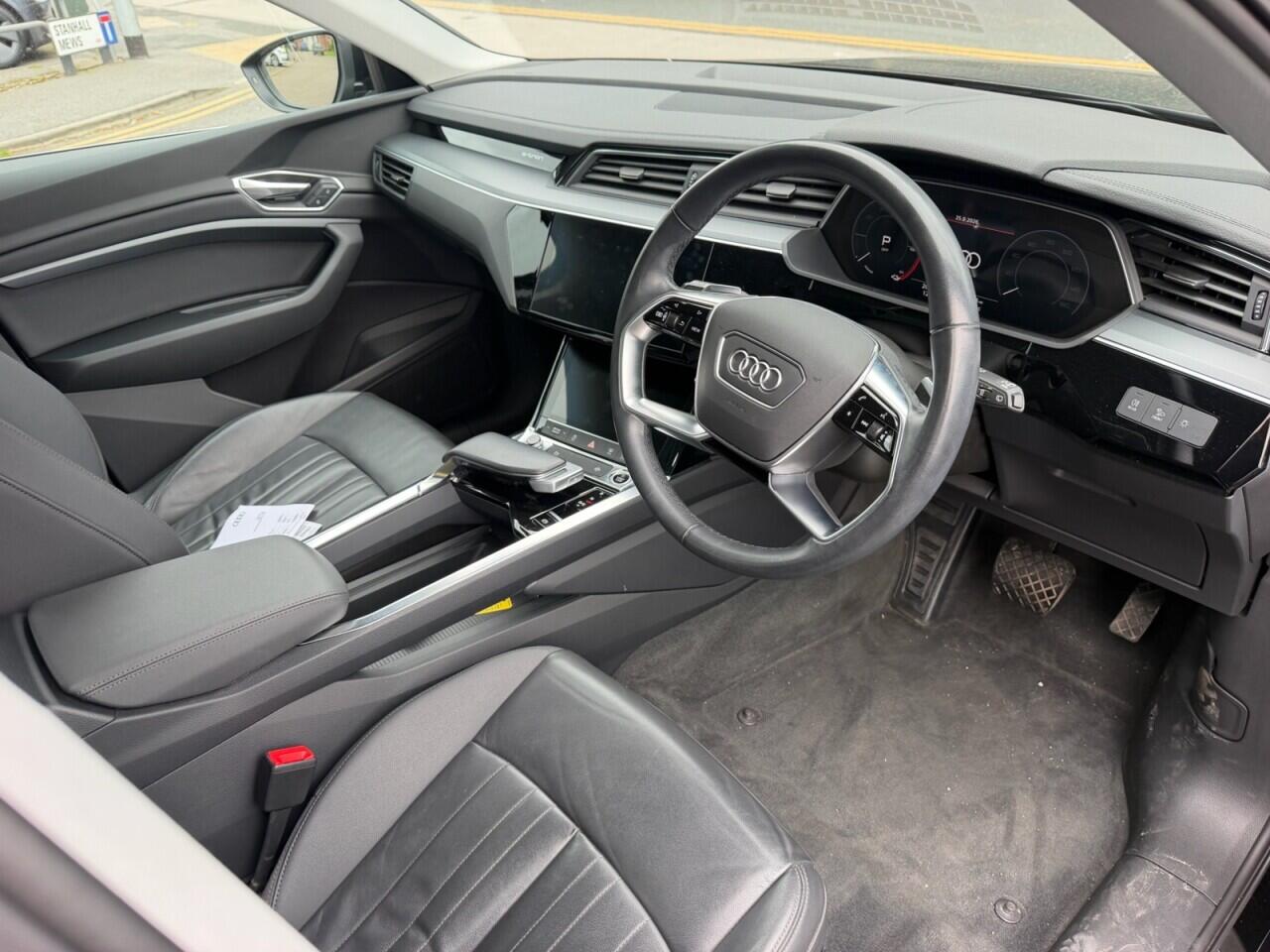 Audi E-Tron view 7
