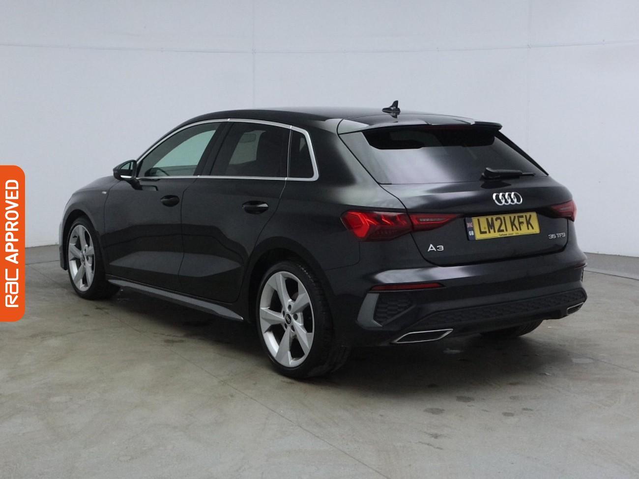 Audi A3 view 4