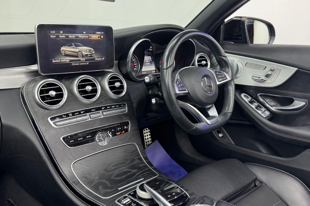 Mercedes-Benz C-Class view 39