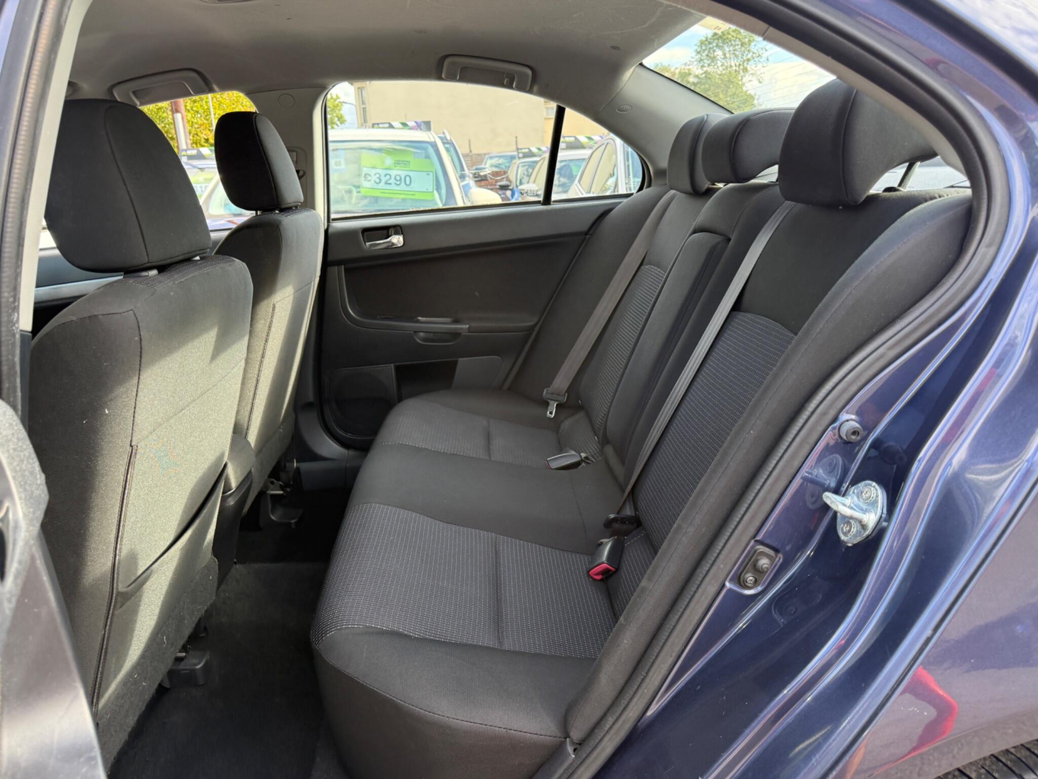 Mitsubishi Lancer - Image 47