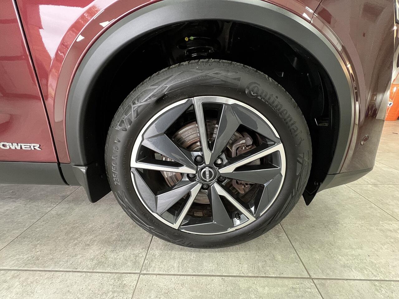 Nissan Qashqai view 25