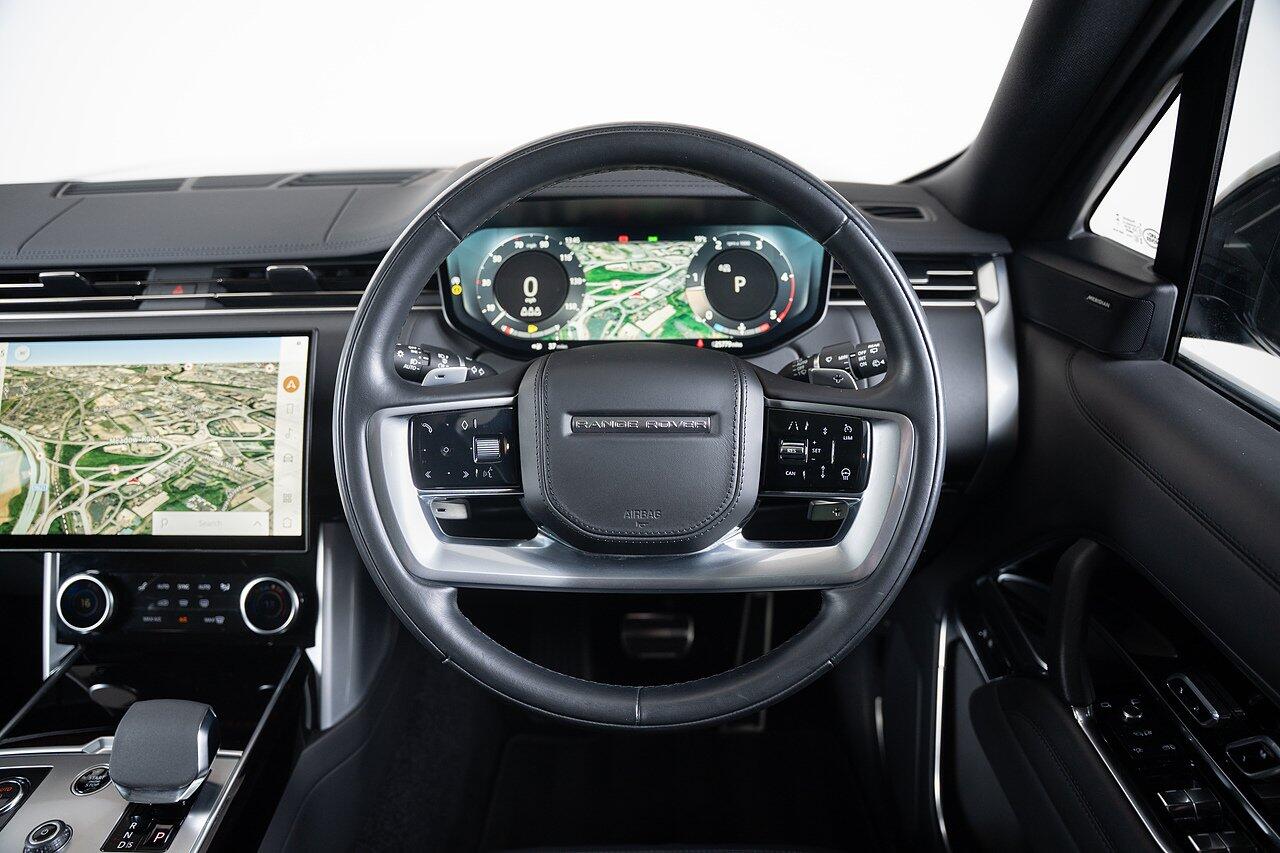 Land Rover Range Rover view 20