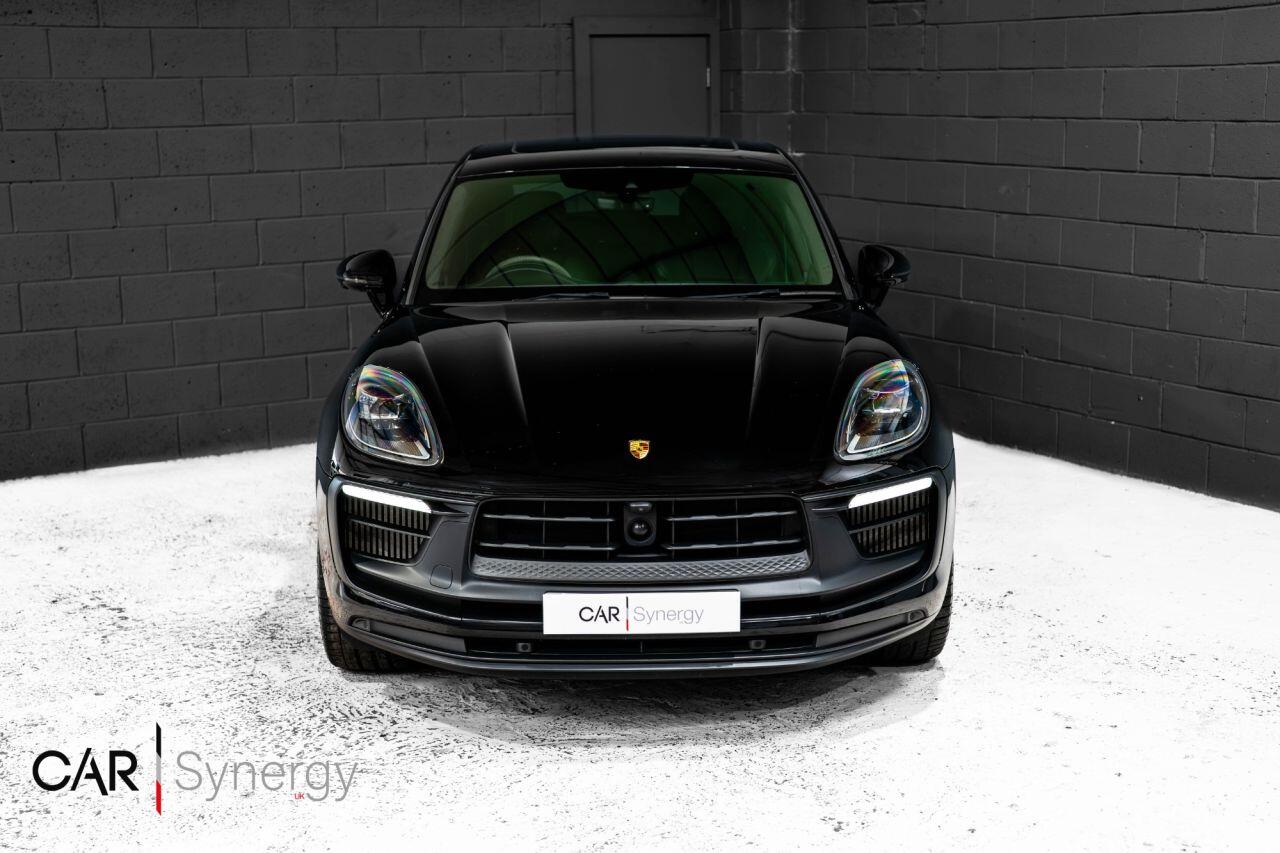 Porsche Macan view 5